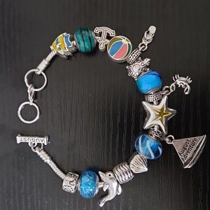 Willabee & Ward August Adventure Charm Toggle Bracelet Size 8 extender beachy